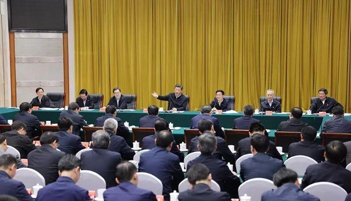 习近平在深入推动长江经济带发展座谈会上的讲话